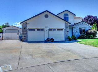 769 Mallory Ct, Central Pt, OR