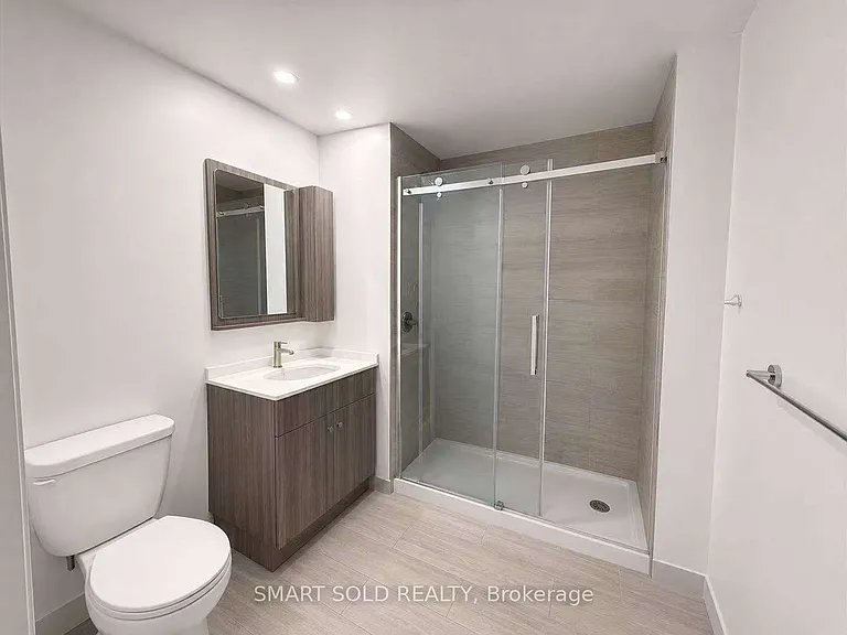 75 Canterbury Pl #1001 — Photo 7