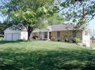 23009 NE 188th St, Holt, MO 64048