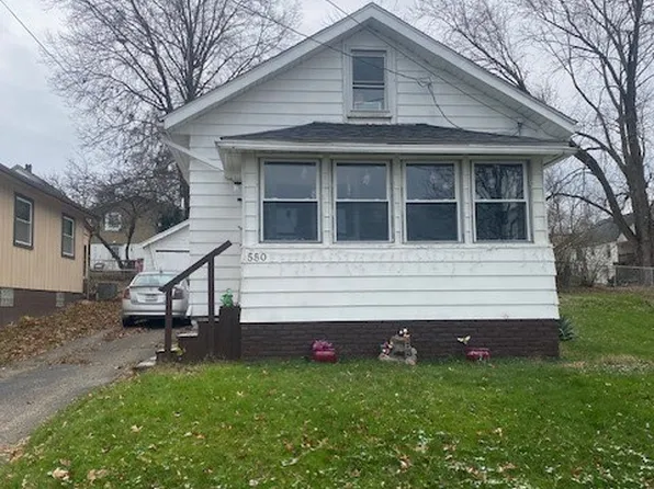 550 Fairview Ave, Barberton, OH 44203