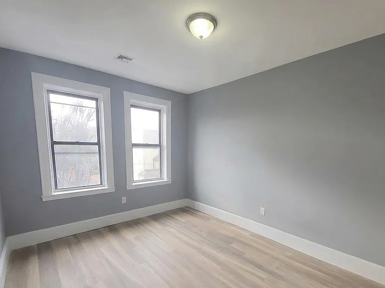 125 Osborne Ter #15-77 — Photo 2