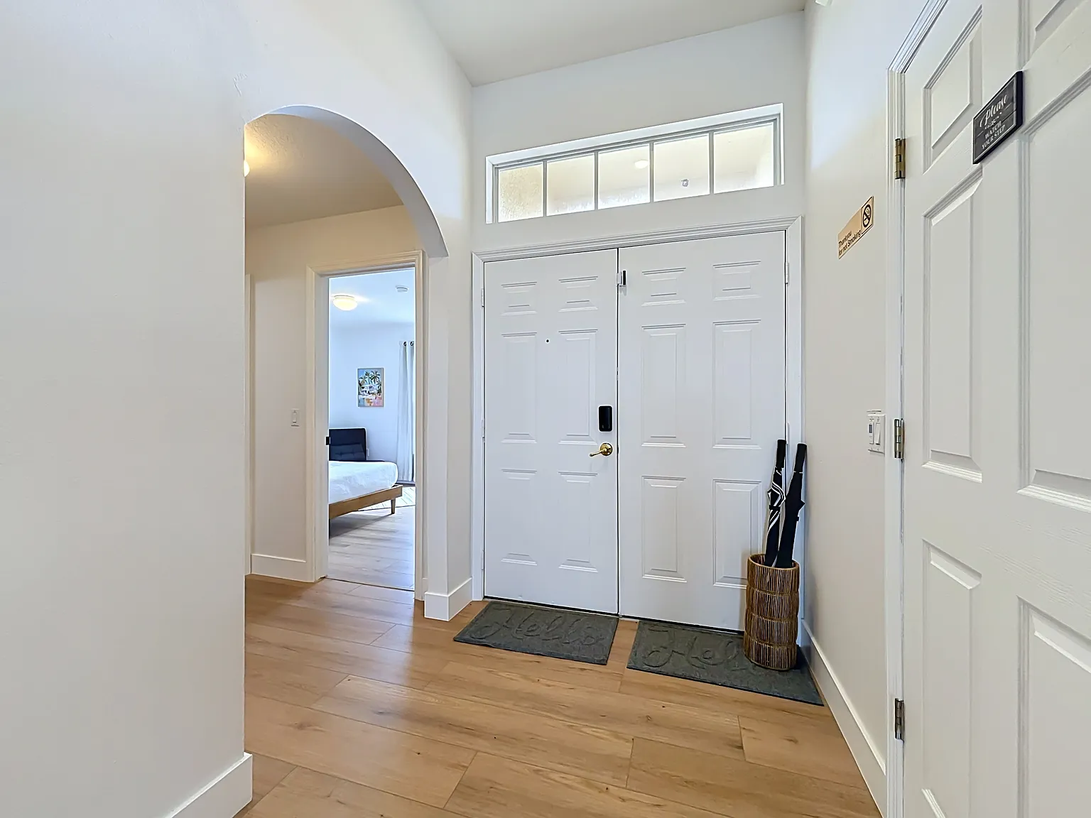 3 bed, 1388 sqft, $3,700 — Photo 4