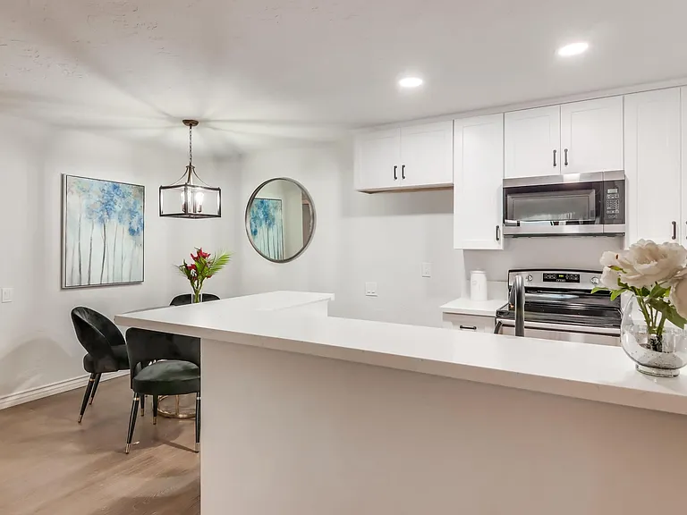 3549 Castle Glen Dr #118 — Photo 18
