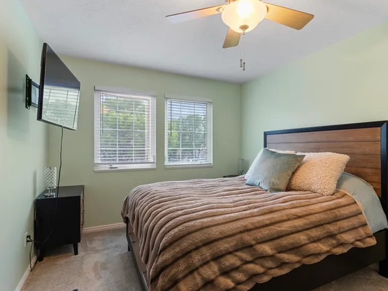 1546 W Compass Point Ln #2B — Photo 20