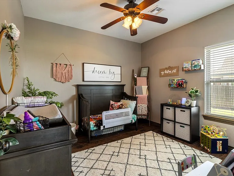 8398 SW Sun Valley Dr — Photo 30