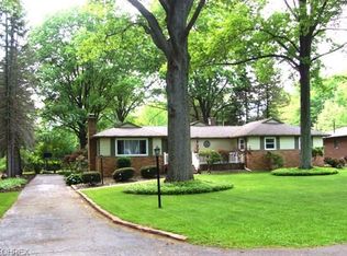 4092 Pleasant Valley Ln, Canfield, OH 44406