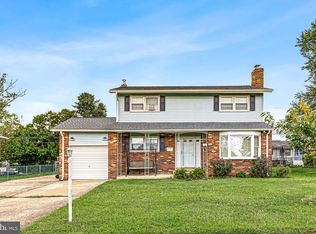 138 Meadowood Dr, Newark, DE 19711