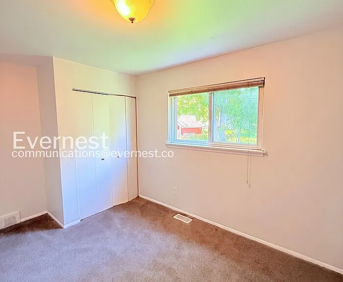 4224 Frazho Rd — Photo 13