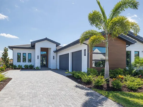 312 Blue Pearl Ct, Sarasota, FL 34240