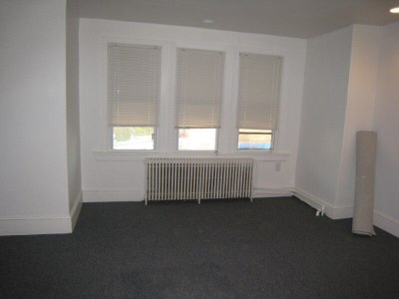 Building Photo 4