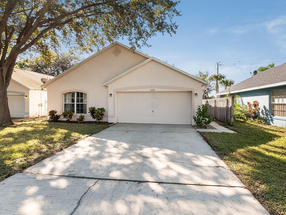 1st image of 1226 Cypress Bend Cir