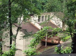 3235 Manor Rdg, Gainesville, GA 30506