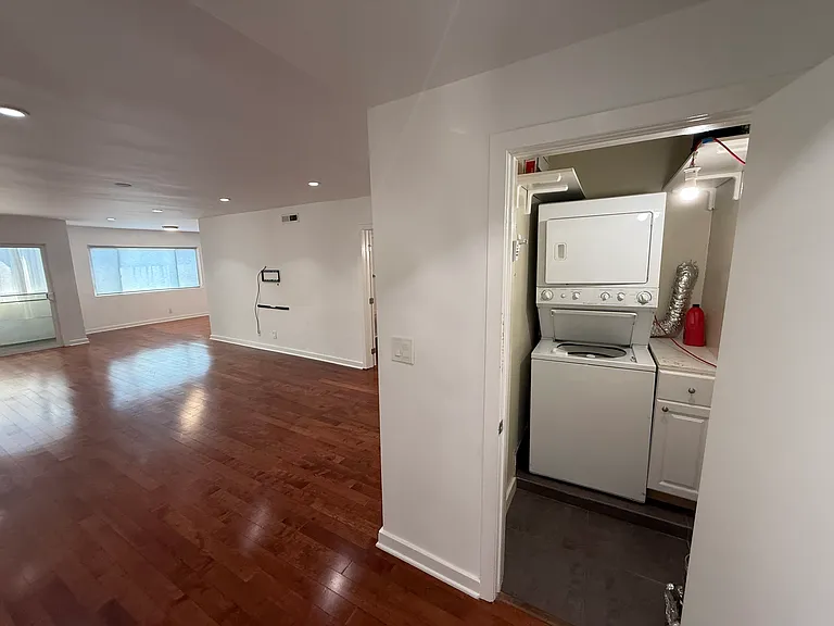 811 S Bedford St #204 — Photo 26