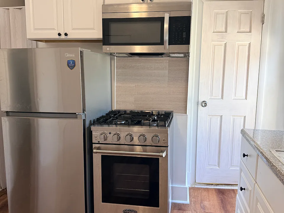 47 Franklin St #6