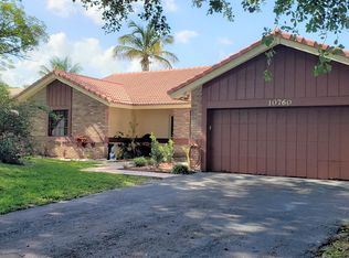 10760 NW 21st Pl, Coral Springs, FL 33071