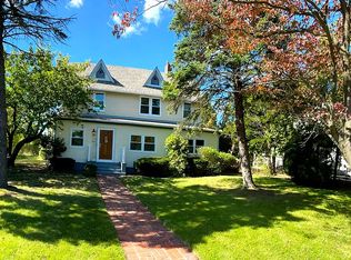 2724 Grand Ave, Baldwin, NY 11510