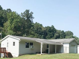 146 Jakes Run Rd, Glenville, WV 26351