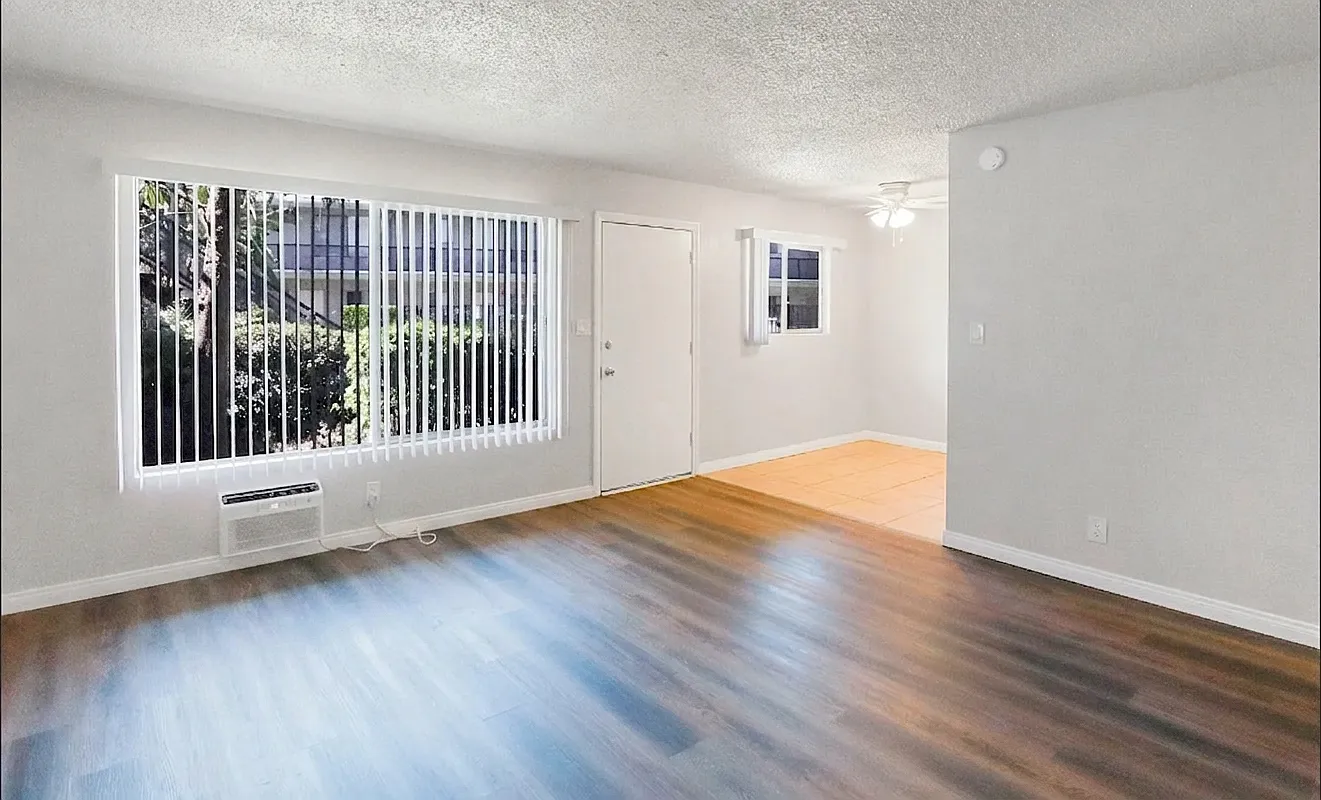 1 bed, 450 sqft, $1,850 — Photo 1