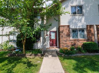 7220 Bluewater Dr APT 139, Clarkston, MI 48348