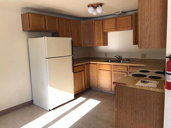 4th image of 1902 Mary Ann St APT 70