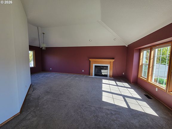 4th image of 3229 SW 33rd St