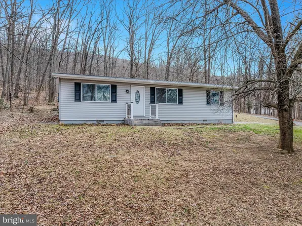 771 Gray Fox Rd, Harpers Ferry, WV 25425