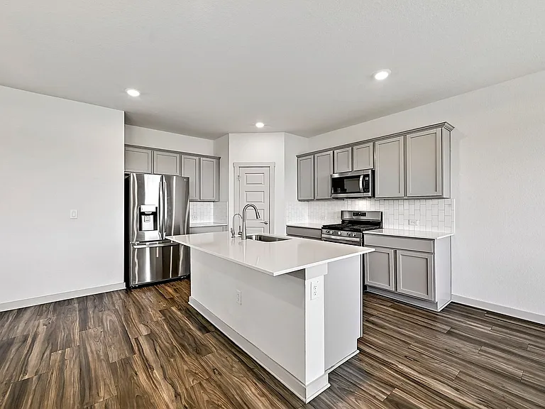 109 Cupreata Ln — Photo 8