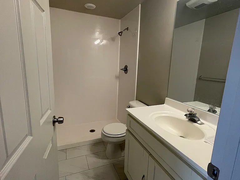 466 E Apple Grove Ln — Photo 18