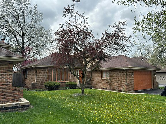 2nd image of 3247 192nd St