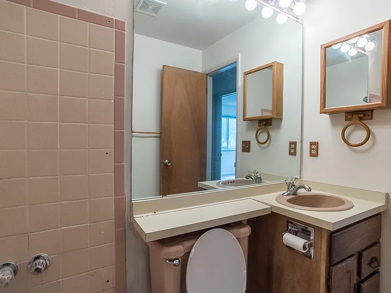 8451 E Briarwood Blvd — Photo 9