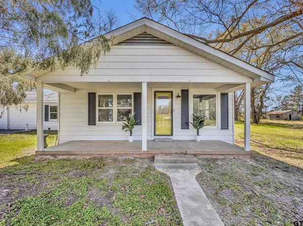 4255 State Highway 323 W, Henderson, TX 75652