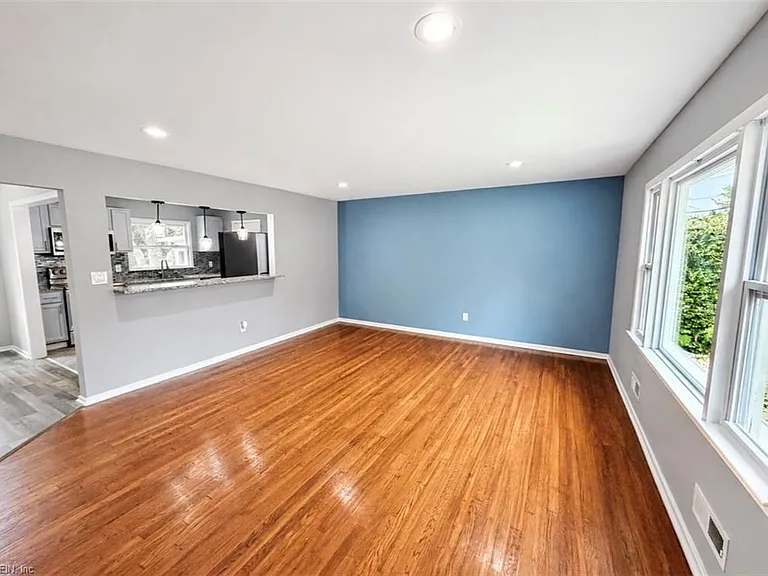 519 Beech Dr — Photo 4