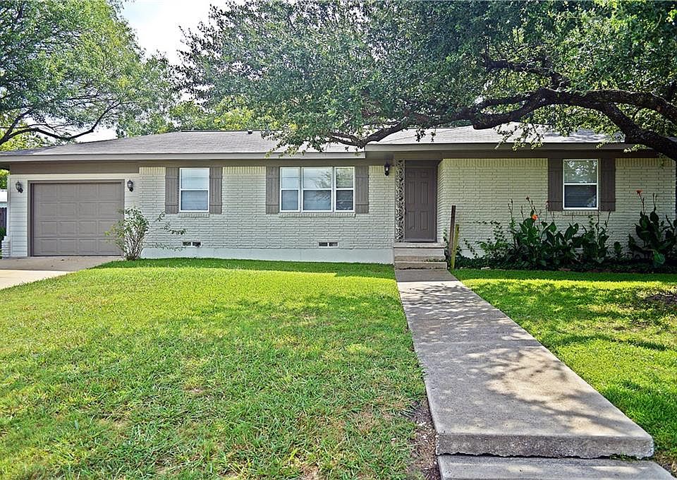 1st image of 412 Sherry Ln