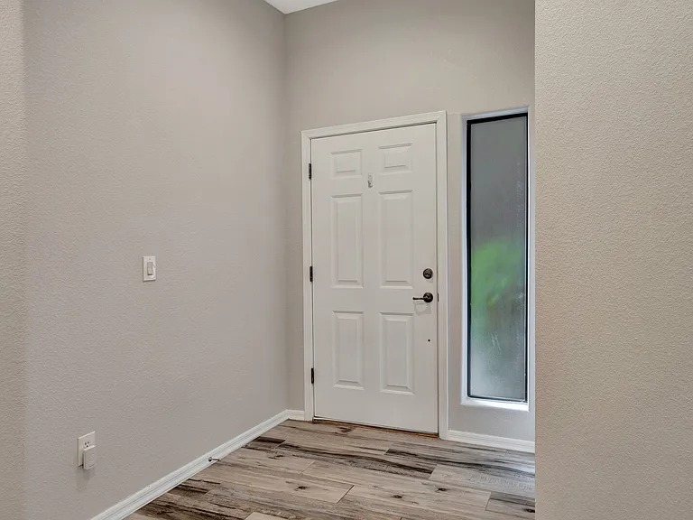 4533 N 22nd St #128 — Photo 11