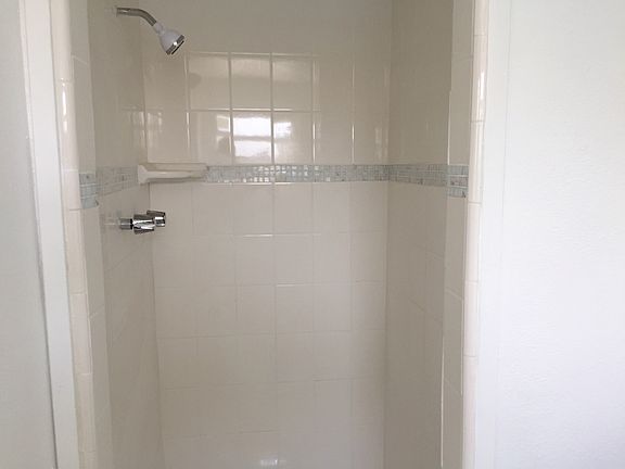 5th image of 2801 Wenatchee Ave