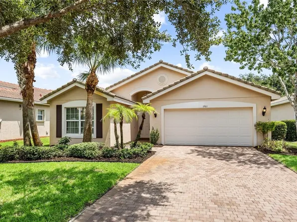 1961 Grey Falcon Cir SW, Vero Beach, FL 32962