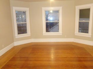 911 Pine St #3, Fall River, MA 02720