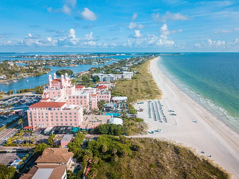 St. Pete Beach | Don Cesar "The Pink Palace"