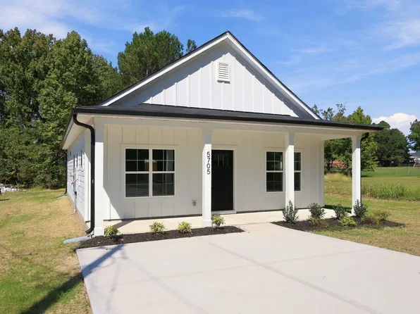 5705 Minter Ave, Sanford, NC 27332
