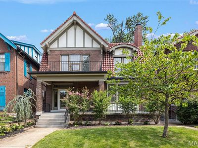 5847 Waterman Blvd, Saint Louis, MO, 63112