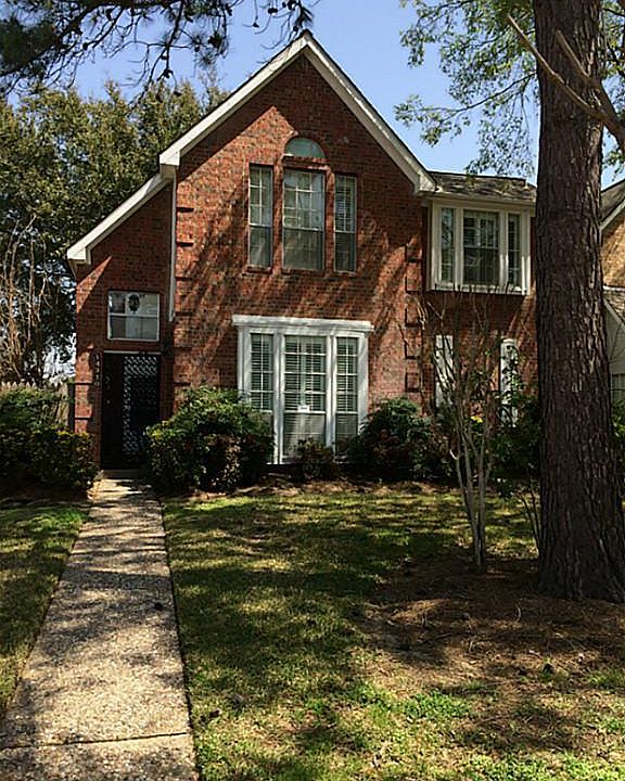 1st image of 14310 Reissen Ln