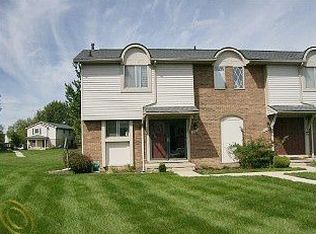 44575 Savery Dr #86, Canton, MI 48187