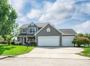 2347 Blue Green Dr, Dayton, OH 45431