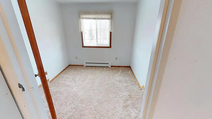 1 bed, 1.0 bath, $715 — Photo 4