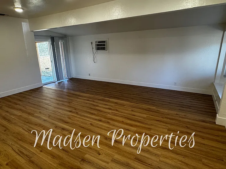 3156 Burdick Rd — Photo 2
