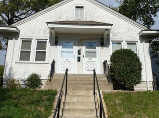1255 St Clair Ave, Saint Paul, MN 55105