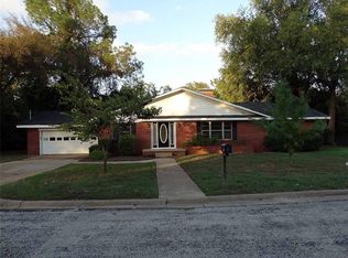 206 Freeman Dr, Athens, TX 75751