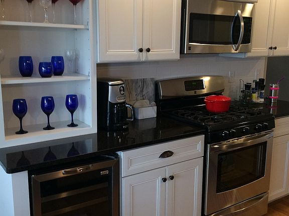 5th image of 4104 Shearwater Dr