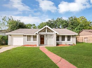 5511 Elm Tree Dr, Houston, TX 77048