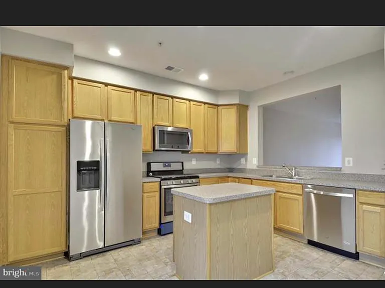 5300 Talladega Ct — Photo 11